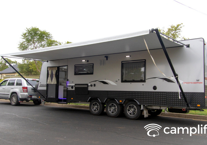 Image of a Caravan - Image 0
