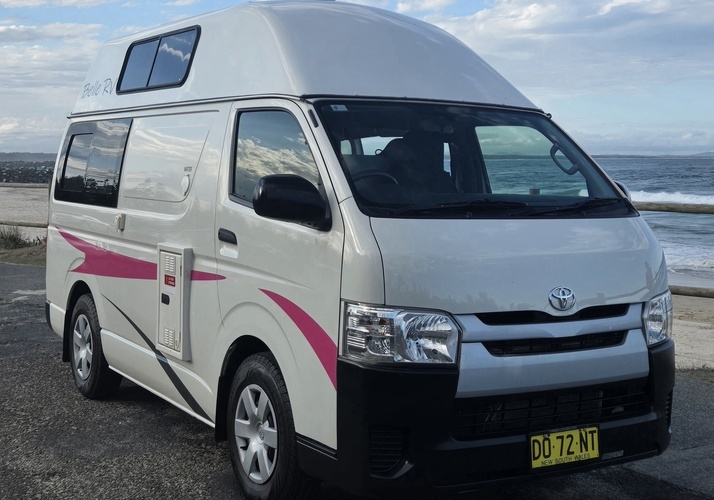 Image of a Campervan - Image 0