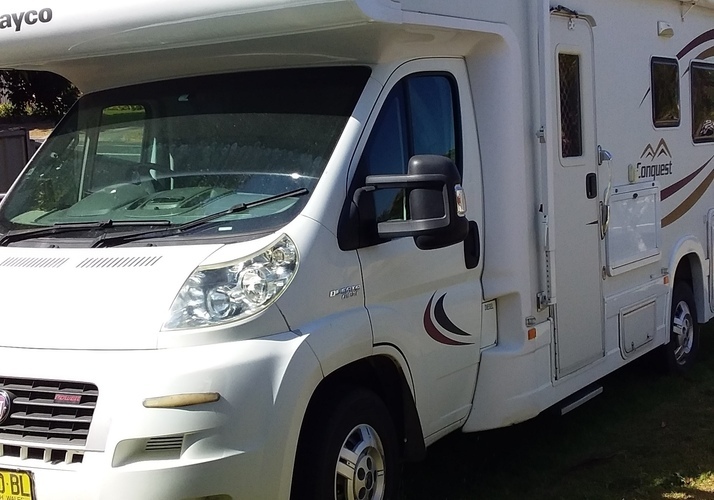 Image of a Motorhome - Image 0