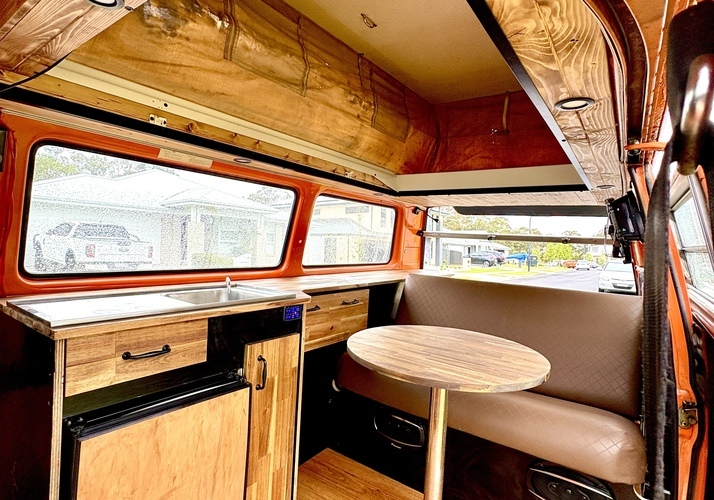 Image of a Campervan - Image 0