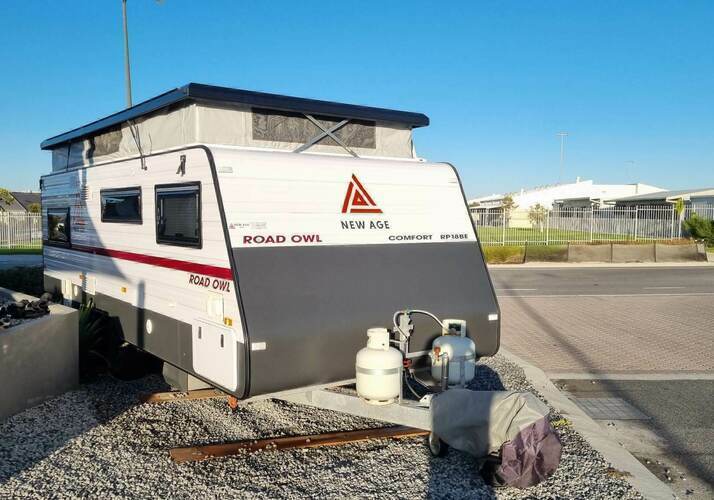 Image of a Caravan - Image 0