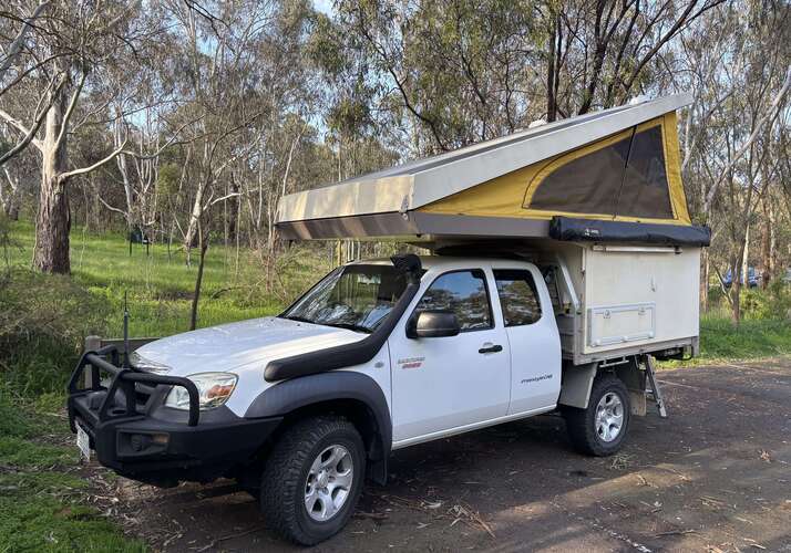 Image of a Campervan - Image 0