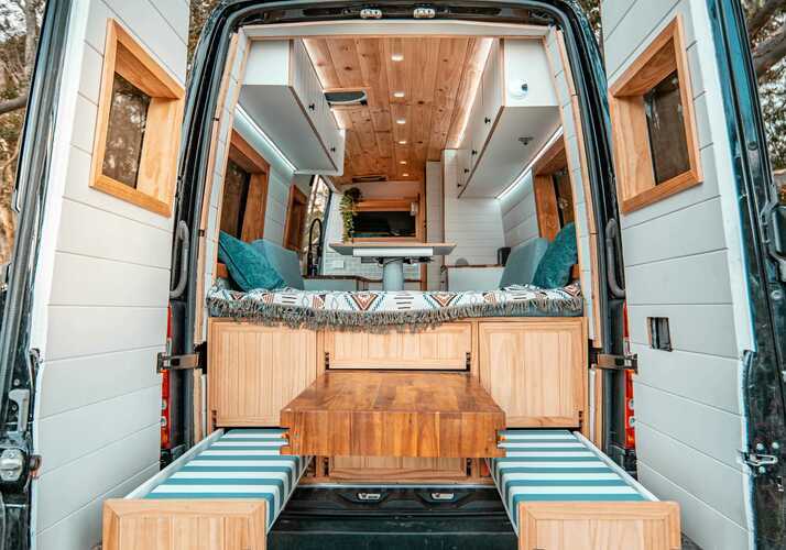 Image of a Campervan - Image 0
