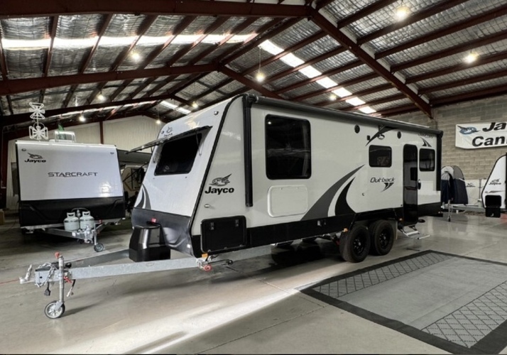 Image of a Caravan - Image 0