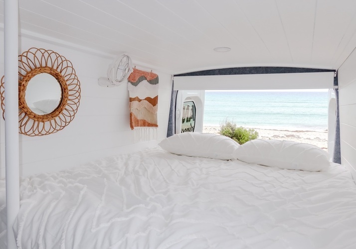 Image of a Campervan - Image 0