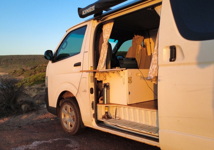 Image of a Campervan - Image 0