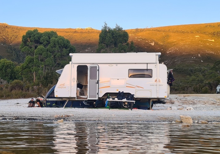 Image of a Caravan - Image 0