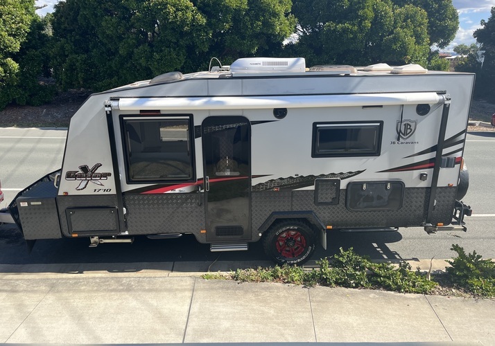 Image of a Caravan - Image 0