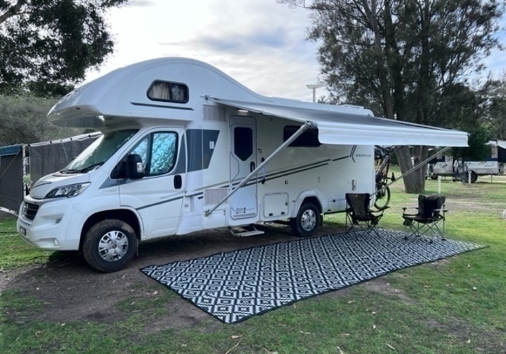 Image of a Motorhome - Image 0