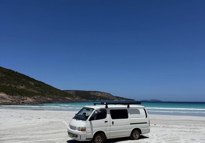 Image of a Campervan - Image 0