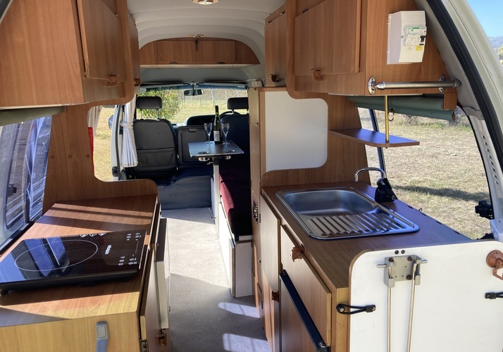 Image of a Campervan - Image 0