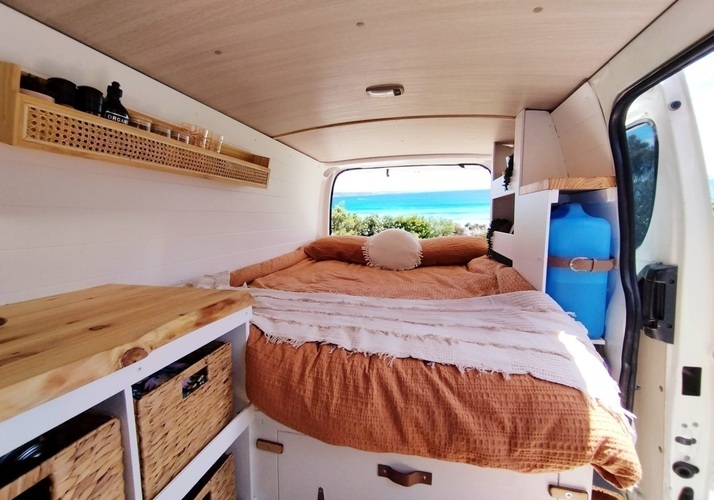 Image of a Campervan - Image 0
